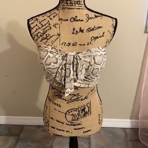 Almost Famous bandeau
